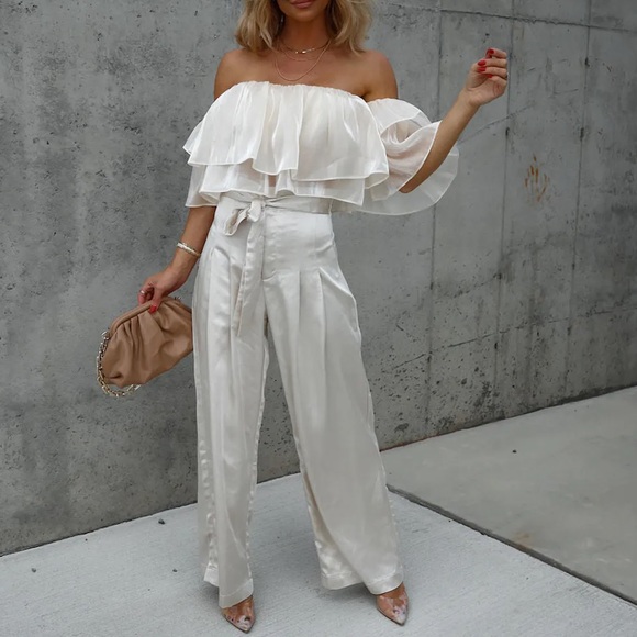 VICI High Waisted Pants - Picture 2 of 9